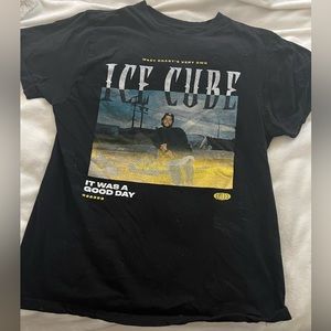 Ice cube graphic tee